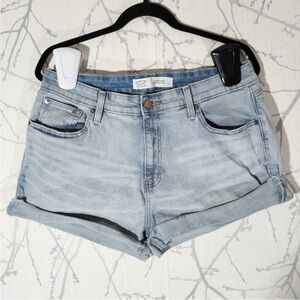 Signature by Levi Strauss High Rise Light Wash Shorts